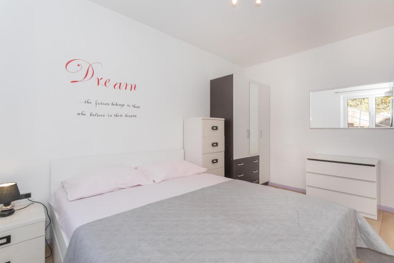 Villa City Center Šibenik Exteriér fotografie